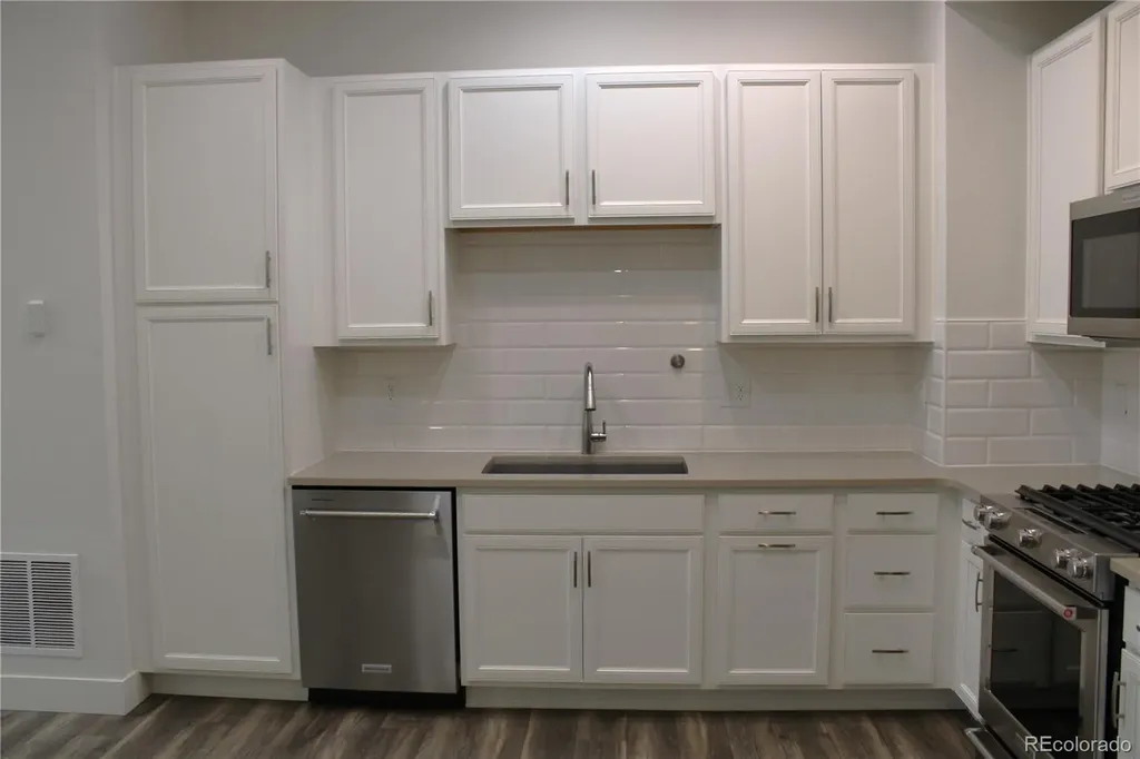 2214 Central Park Way Superior CO 80027