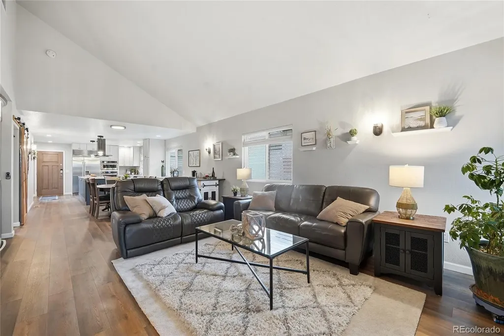 3148 E Long Circle Centennial CO 80122