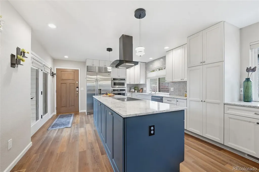 3148 E Long Circle Centennial CO 80122