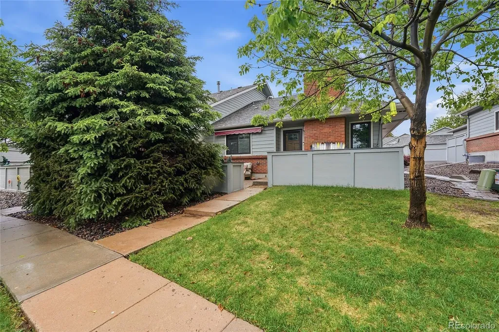 3148 E Long Circle Centennial CO 80122