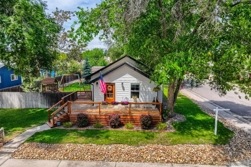 801 S Krameria Street Denver CO 80224