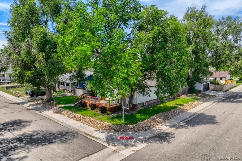 801 S Krameria Street Denver CO 80224
