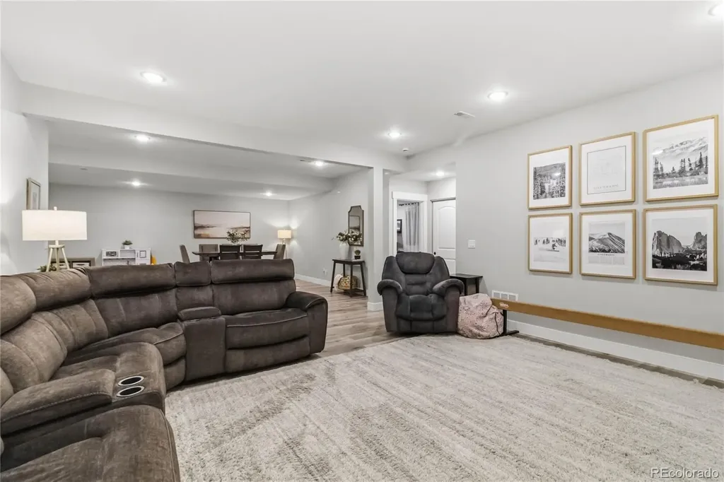 6370 W 30th Avenue Wheat Ridge CO 80214