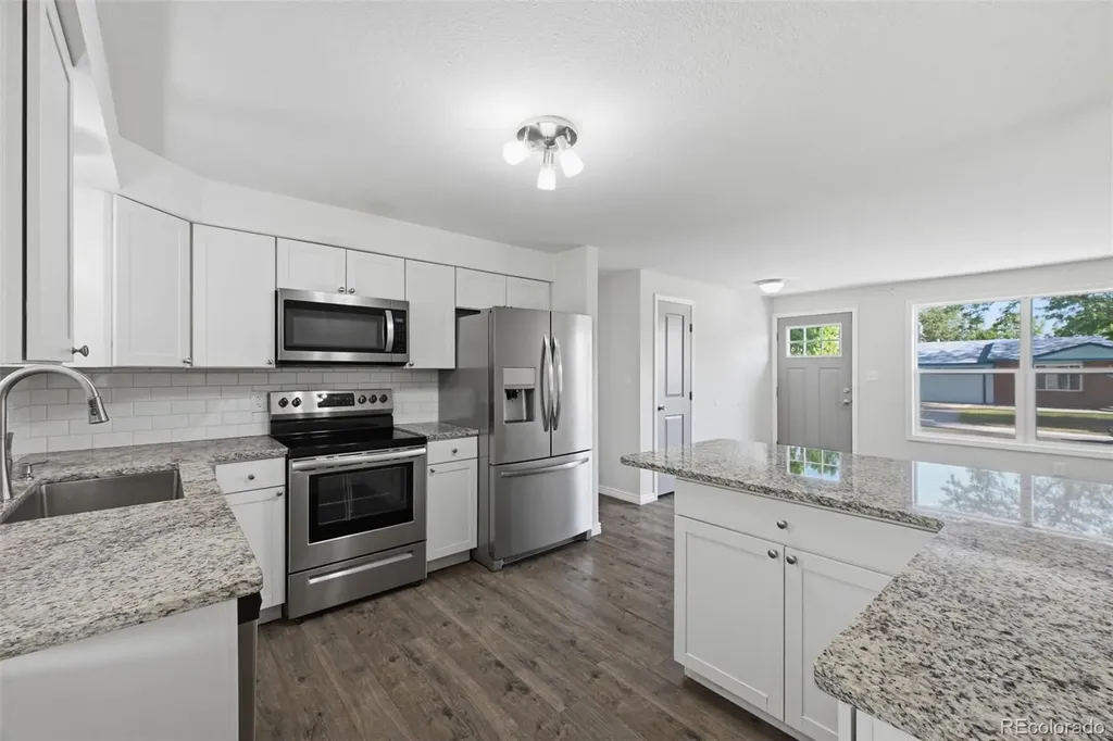 6160 W 77th Place Arvada CO 80003