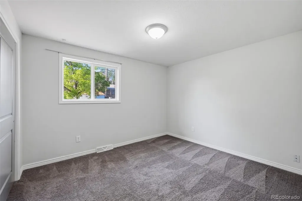6160 W 77th Place Arvada CO 80003