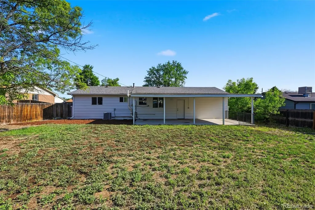 6160 W 77th Place Arvada CO 80003