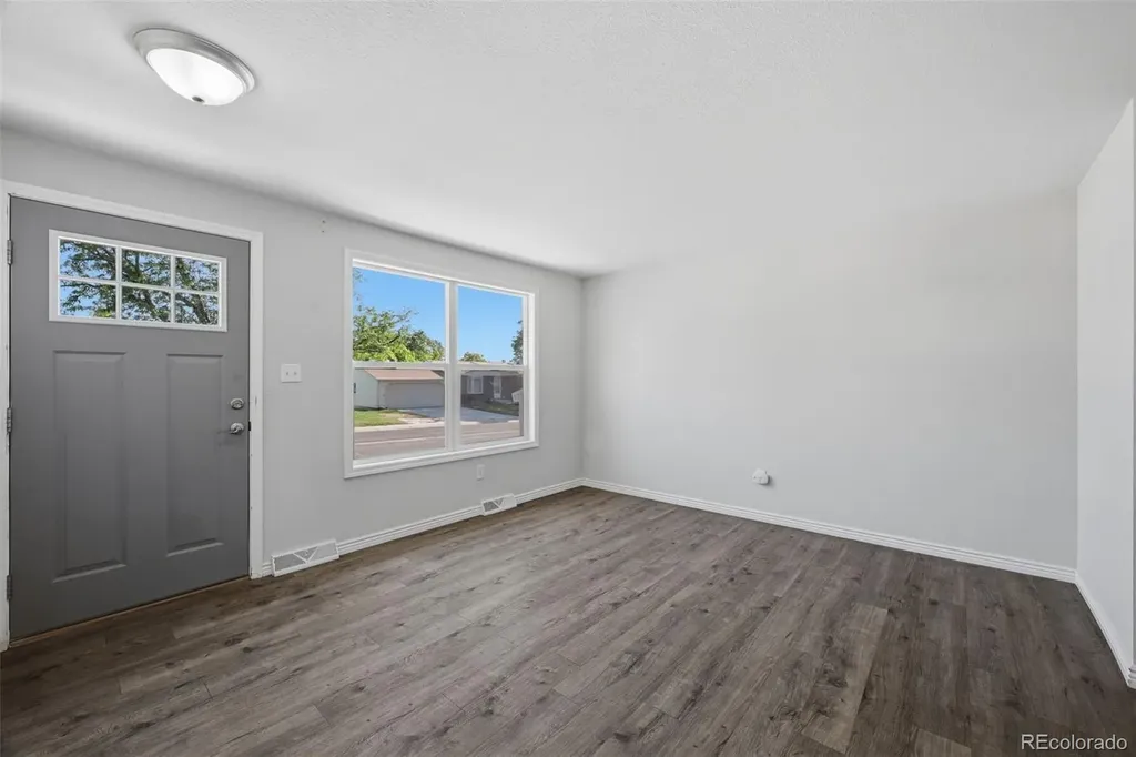 6160 W 77th Place Arvada CO 80003