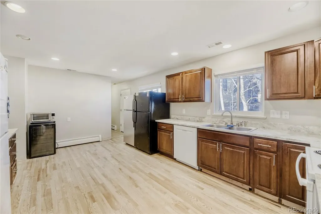 2705 E Evans Avenue Denver CO 80210