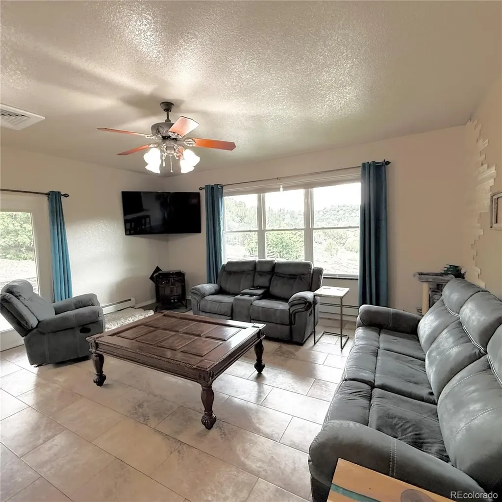 7791 Pine Bluff Dr. W Pueblo CO 81004