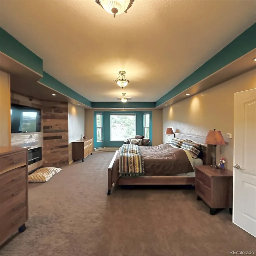 7791 Pine Bluff Dr. W Pueblo CO 81004