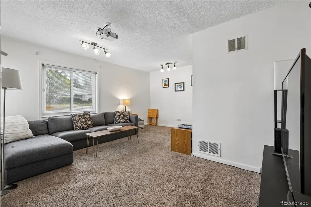 1819 S Madison Street Denver CO 80210