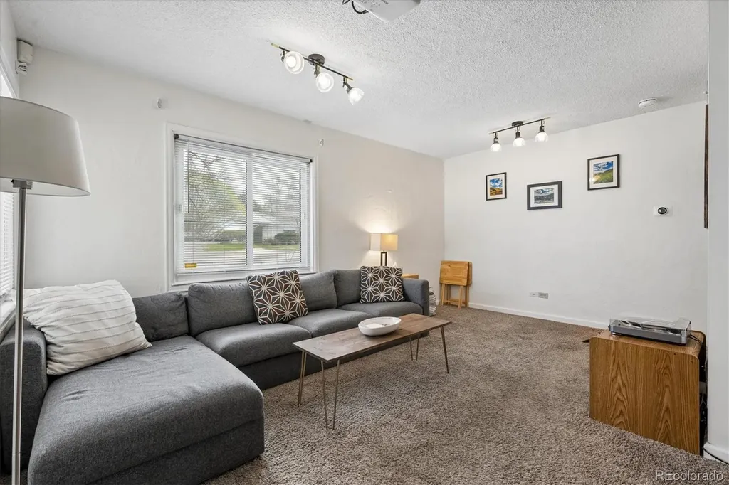 1819 S Madison Street Denver CO 80210