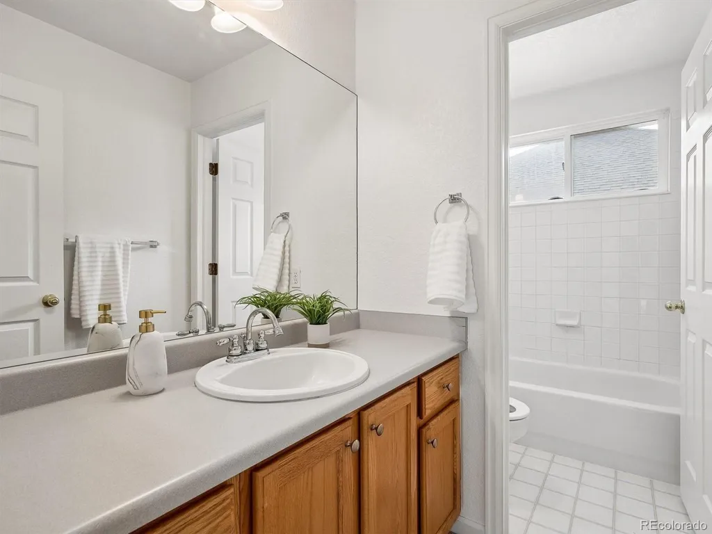 8009 E Vassar Drive Denver CO 80231