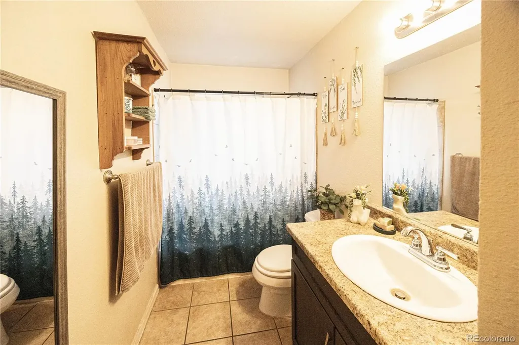 1220 Hartford Street Colorado Springs CO 80906