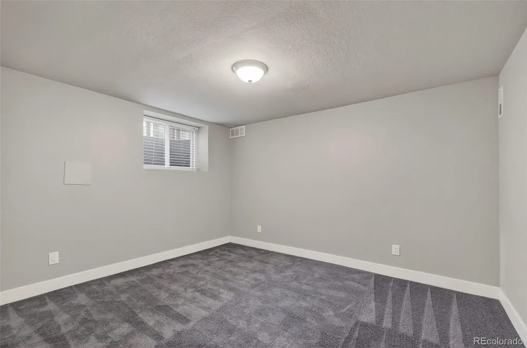 2085 Fenton Street Edgewater CO 80214