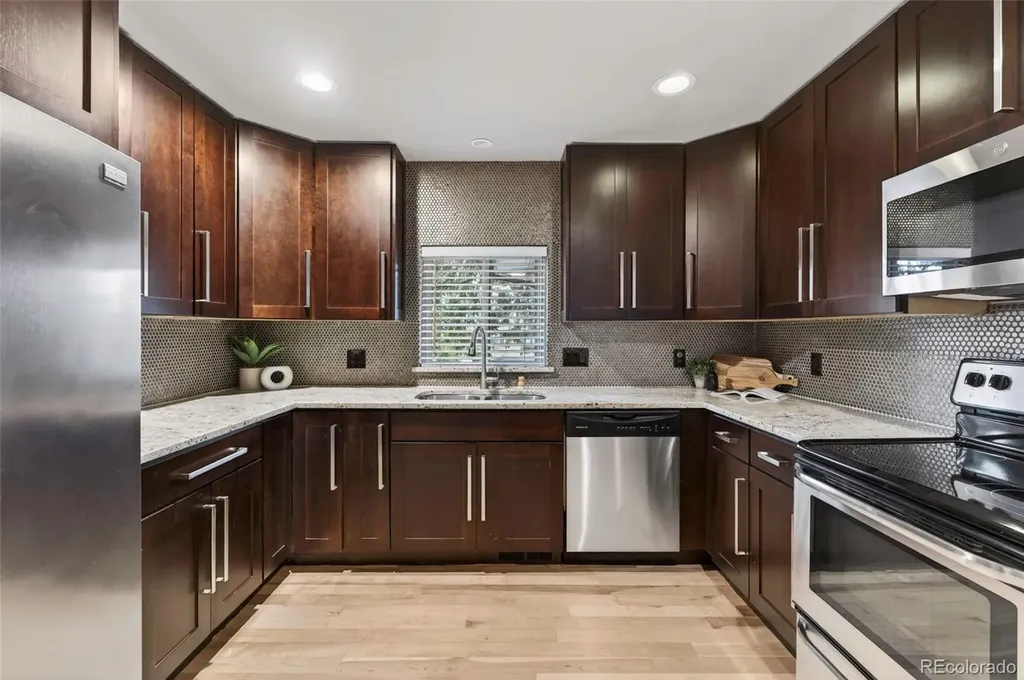 2085 Fenton Street Edgewater CO 80214
