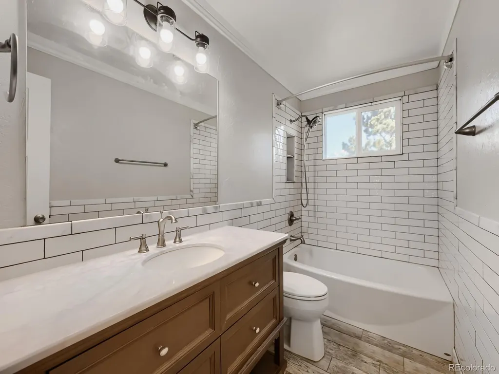 17541 E Whitaker Drive Aurora CO 80015