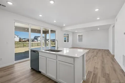 4152 N Hayleyville Street Aurora CO 80019