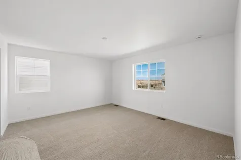 4152 N Hayleyville Street Aurora CO 80019