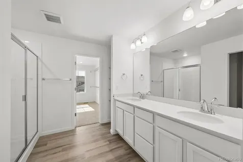 4152 N Hayleyville Street Aurora CO 80019