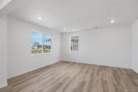 4152 N Hayleyville Street Aurora CO 80019