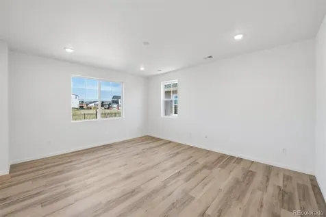 4152 N Hayleyville Street Aurora CO 80019