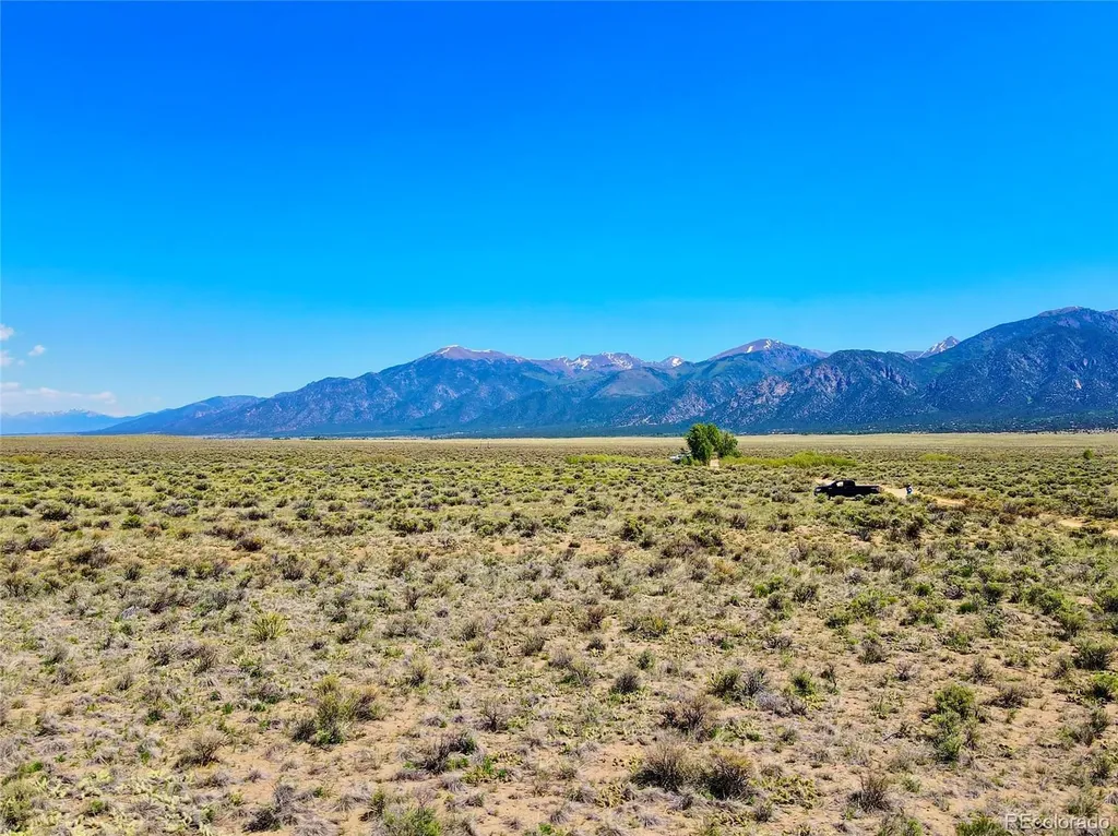 1107 Camino Del Rey Crestone CO 81131