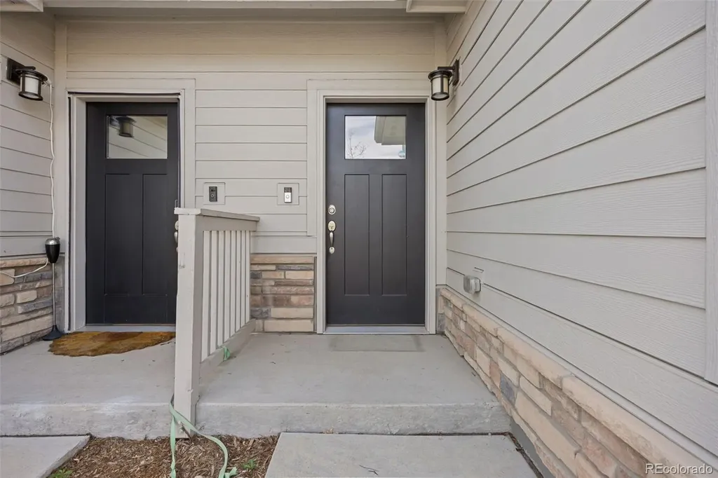 1116 Oak Circle Lakewood CO 80215