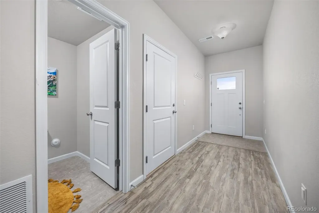 1116 Oak Circle Lakewood CO 80215