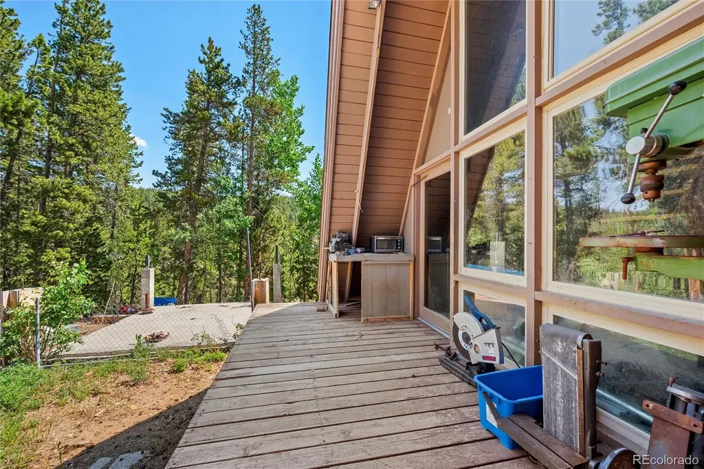 10275 Dowdle Drive Golden CO 80403