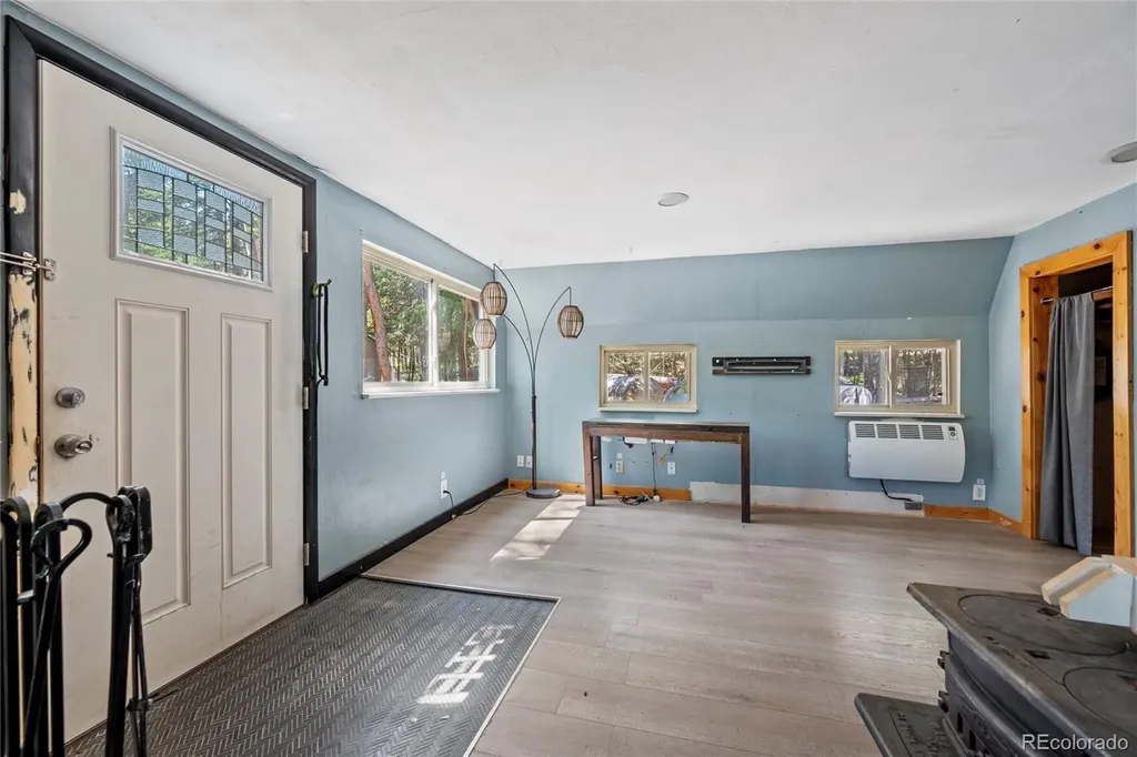 10275 Dowdle Drive Golden CO 80403