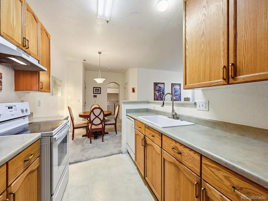 14261 E 1st Drive Aurora CO 80011