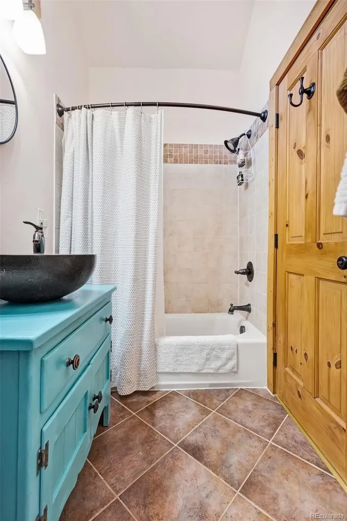 48 Grouse Run Cotopaxi CO 81223