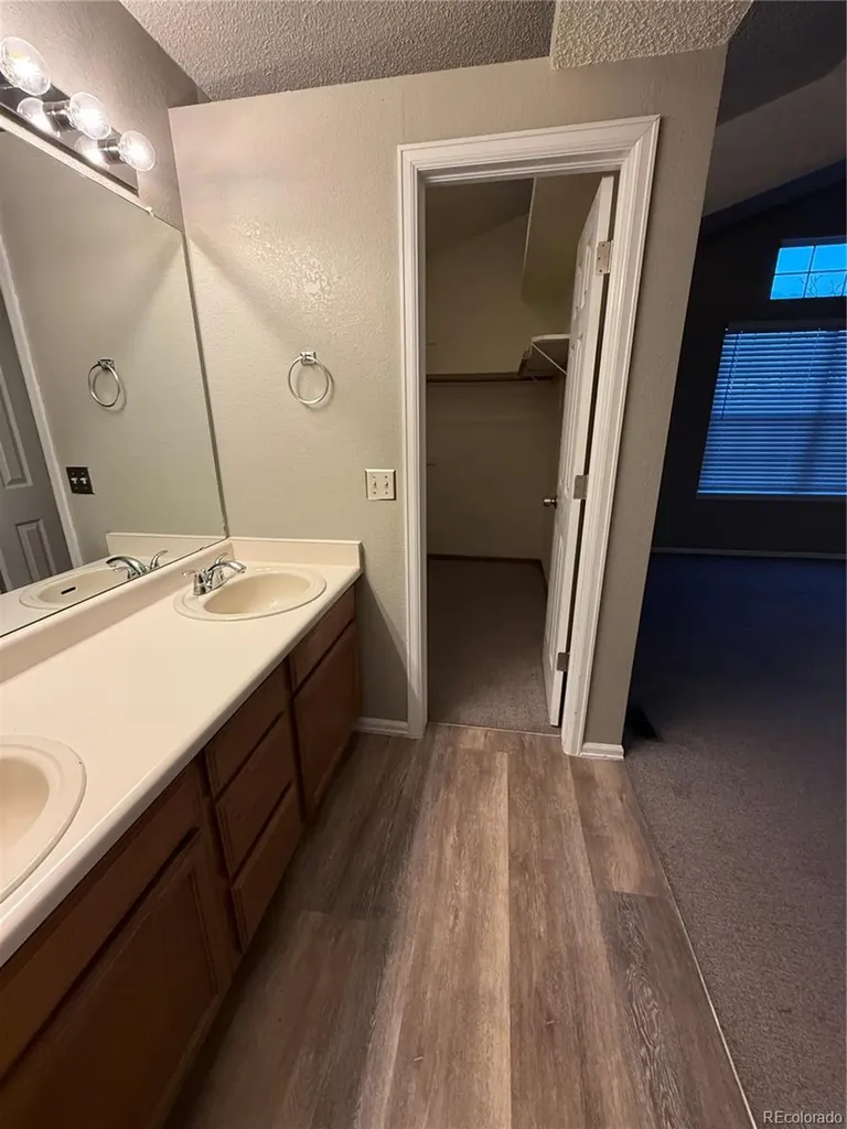 4856 S Argonne Street Aurora CO 80015