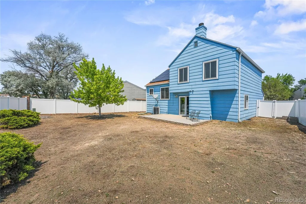 5012 W 77th Drive Westminster CO 80030