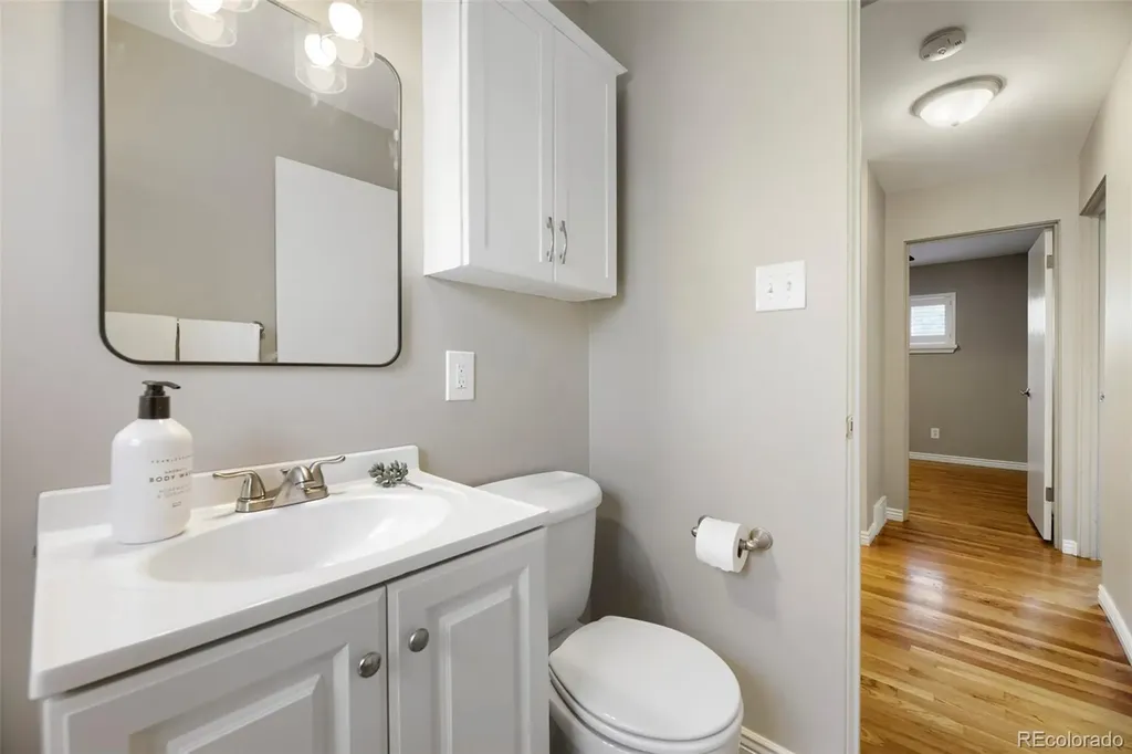 5525 E Amherst Avenue Denver CO 80222
