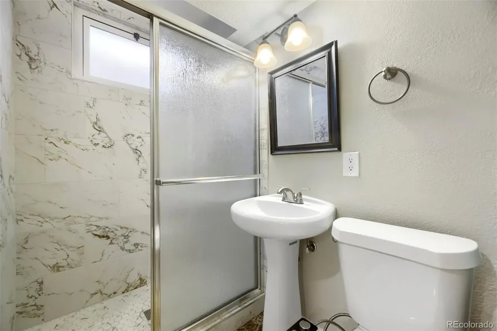 5525 E Amherst Avenue Denver CO 80222