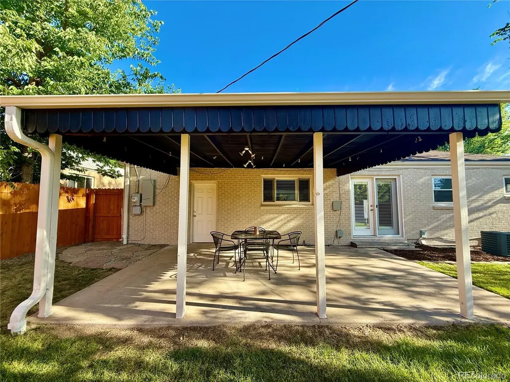 5525 E Amherst Avenue Denver CO 80222