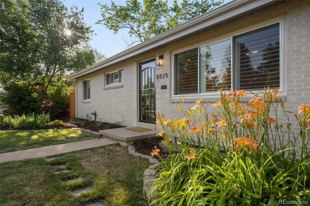 5525 E Amherst Avenue Denver CO 80222