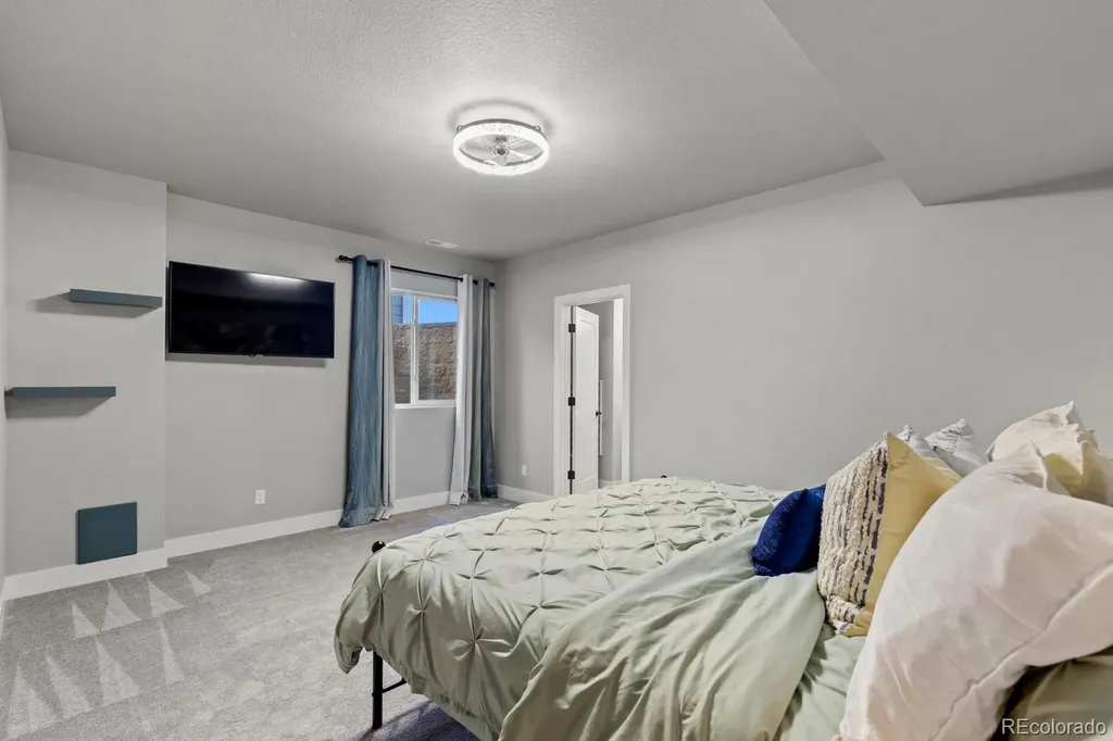 7043 S Uriah Street Aurora CO 80016