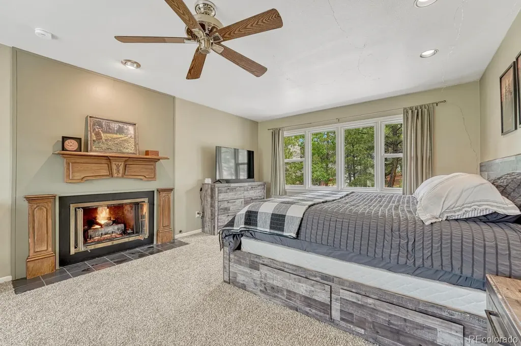 6175 Garlock Way Colorado Springs CO 80918