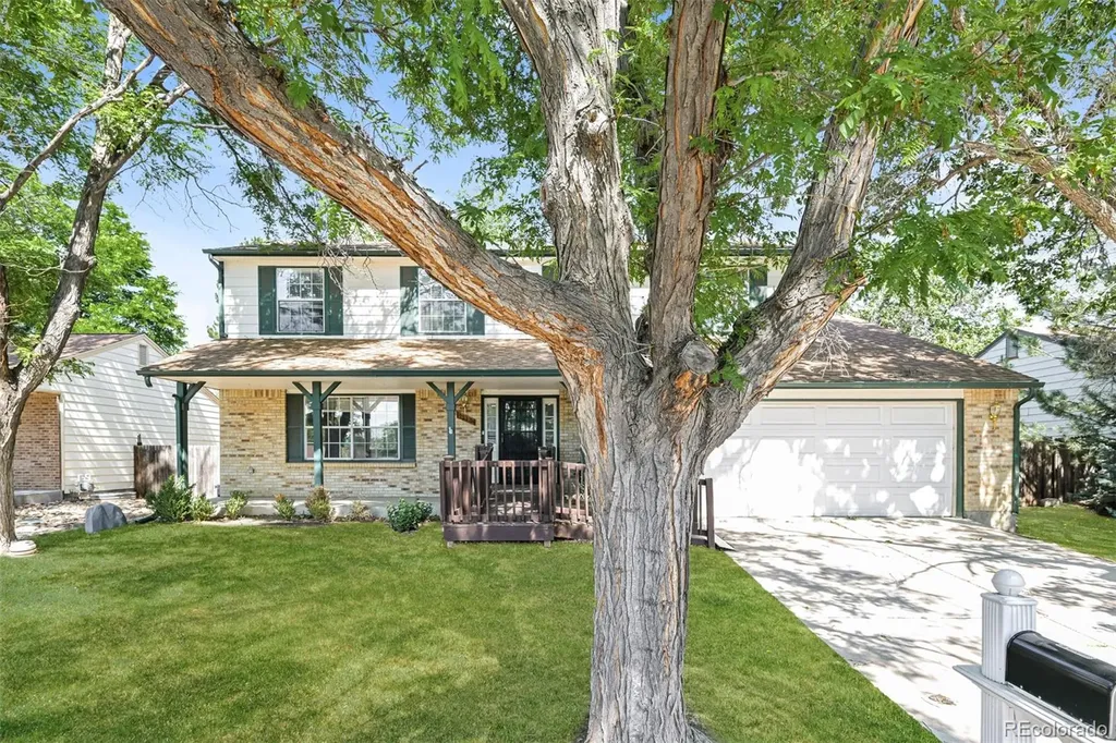 1140 S Kittredge Street Aurora CO 80017