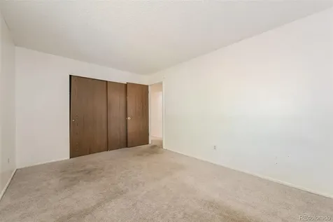 1140 S Kittredge Street Aurora CO 80017
