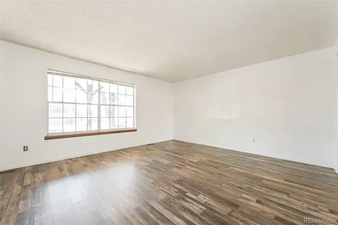 1140 S Kittredge Street Aurora CO 80017