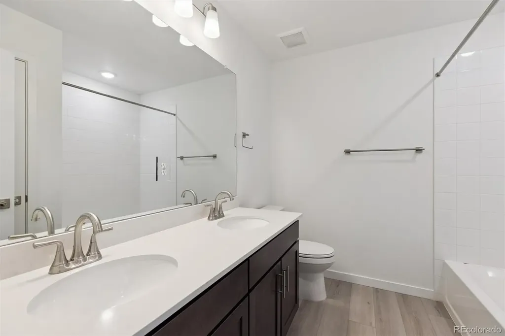 2144 S Ider Way Aurora CO 80018
