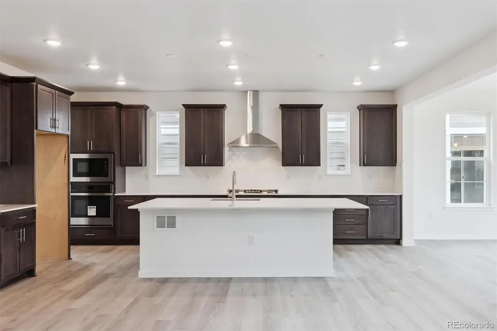 2144 S Ider Way Aurora CO 80018