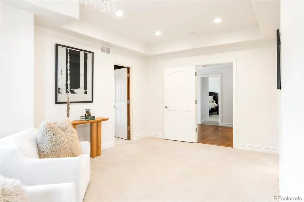 850 S Saint Paul Street Denver CO 80209