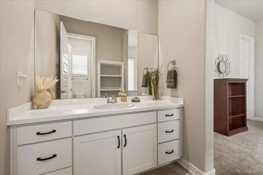 22280 Boundstone Drive Parker CO 80138