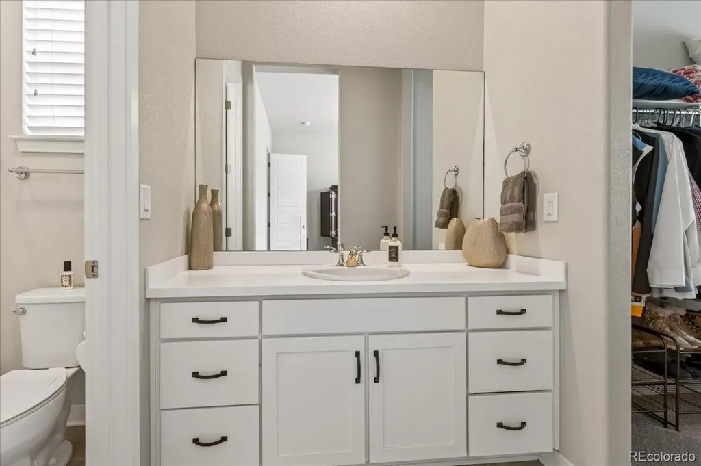 22280 Boundstone Drive Parker CO 80138