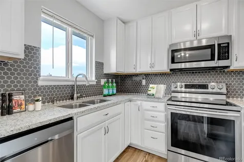 1589 S Lewiston Street Aurora CO 80017